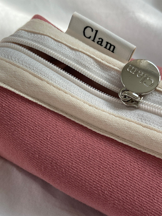 Clam round pencilcase _ Love pink