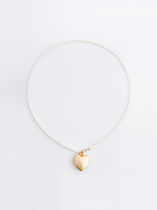Pearl strap heart long necklace