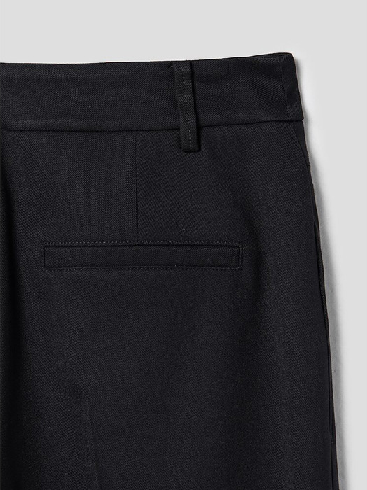 Slim Straight Pants  Black (KE3821M035)