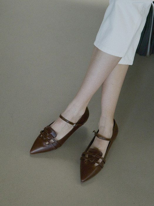 Patent Leather Flat Shoes (Brown)
