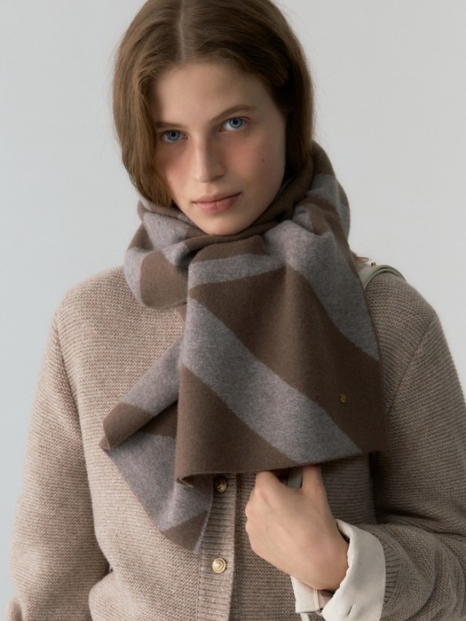 cashmere wool blended jacquard muffler - brown