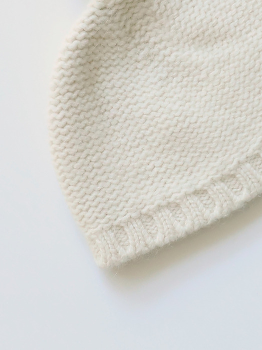 Alpaca knit beanie (Ivory)