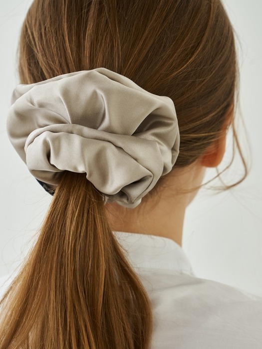 GLAM SILK SCRUNCHIE (2colors)