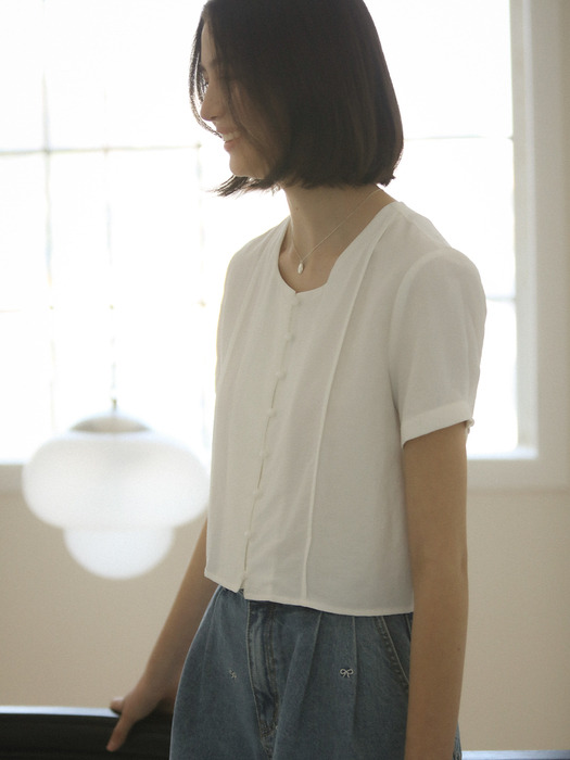 Ivy half sleeve tied blouse_Ivory