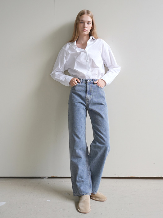 STRAIGHT DENIM PANTS / BLUE