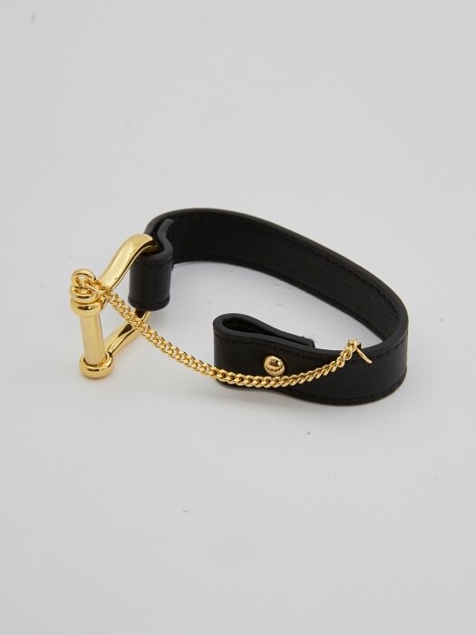 Gold Horeshoe Leather Bracelet