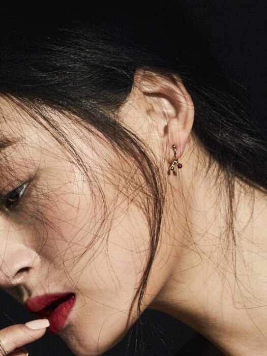 Red Blossom Garnet Earring