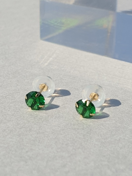 Cutting Cubic 14k gold pin Earrings