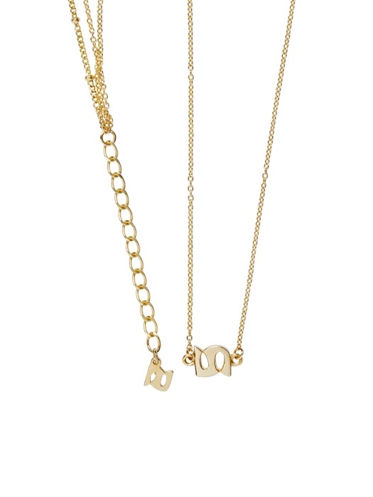 Layered chain necklace in gold