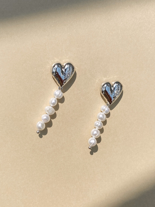 heart baroque pearl earring [silver]