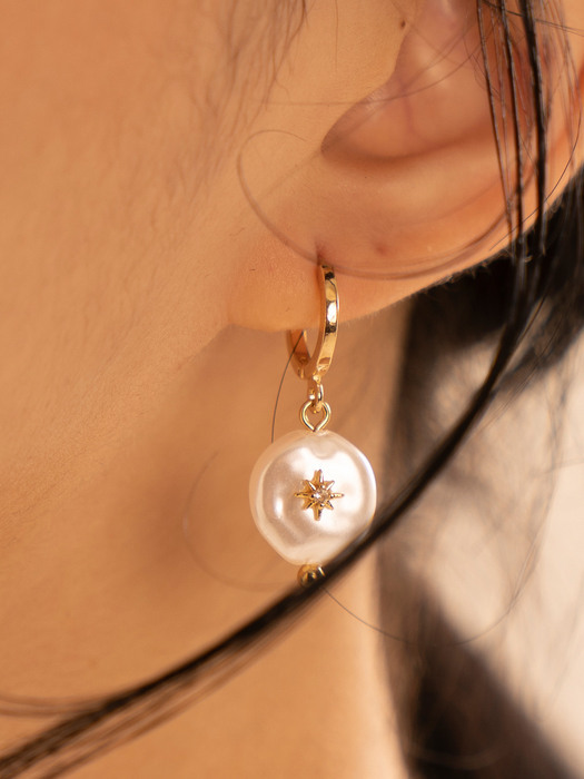 ARe20505_Twinkle Pearl Earrings