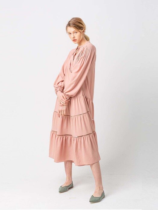 Pin tuck tiered Dress_PINK