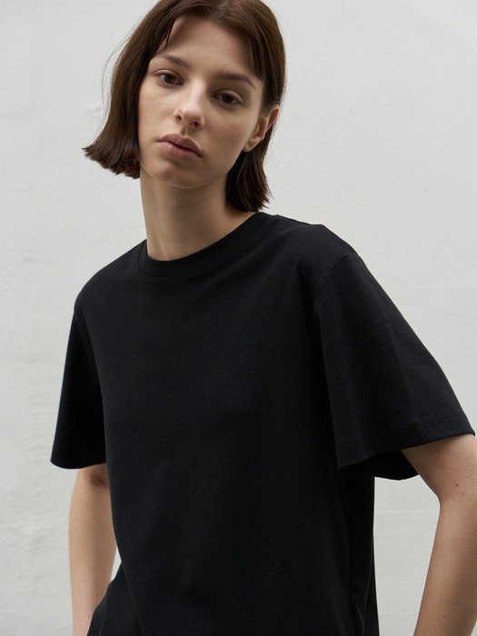 Embroidered Cotton T [Black]