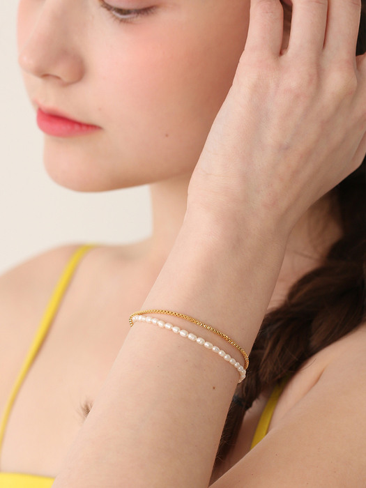 pearl layered bracelet