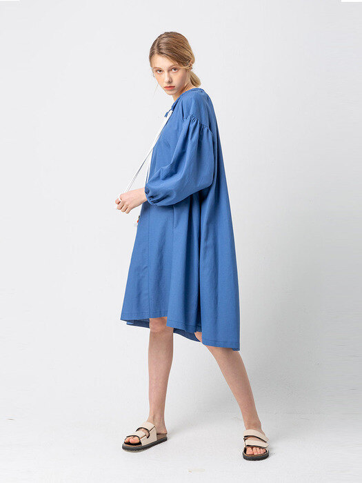 Neck Strap point Dress_BLUE