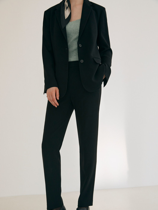 [Drama Signature] Two-button Blazer + Straight Trousers SET (BLACK)