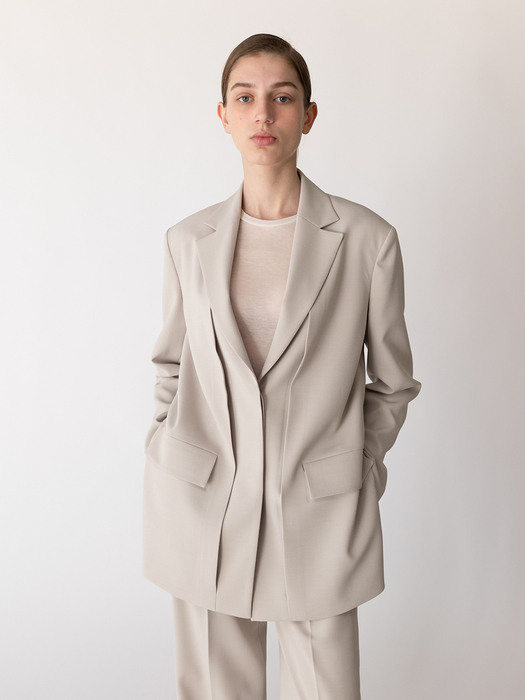 Le minimal tailord jacket (ecru beige)