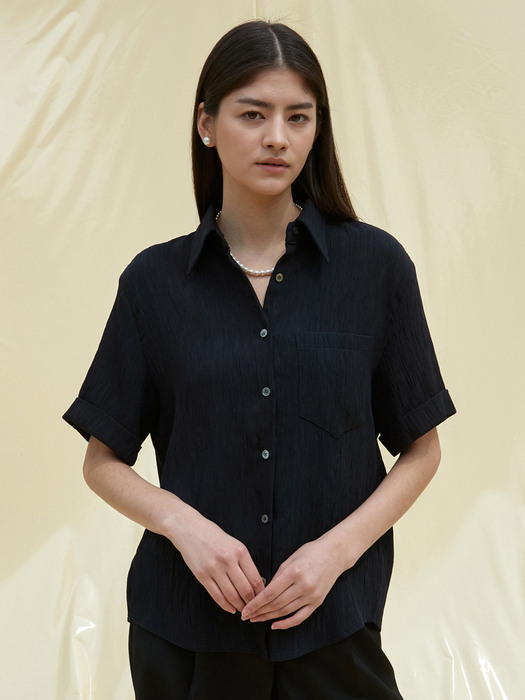 OU862 wrinkle roll up half shirts (black)