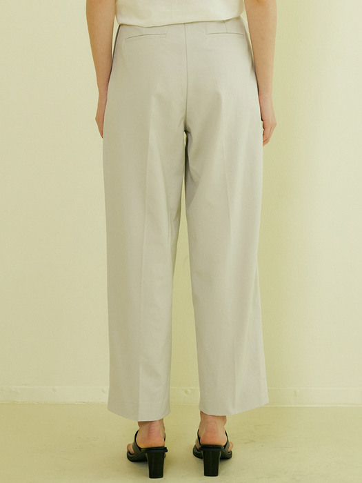 comos 656 piping round pants (sand)