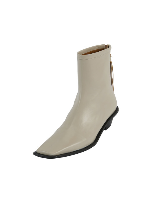 RN4-SH041 / Tassel Ankle Boots