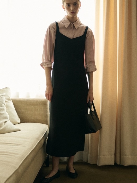 HEART NECK MAXI DRESS_BLACK