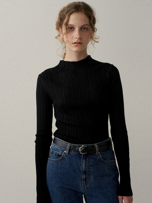wool blend ribbed pullover (black)