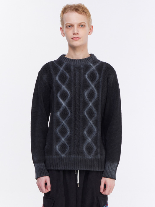 Heavy Wool Cable Knit Black