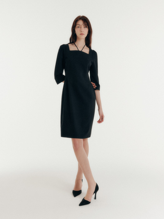 STRING NECKLINE MIDI DRESS - BLACK