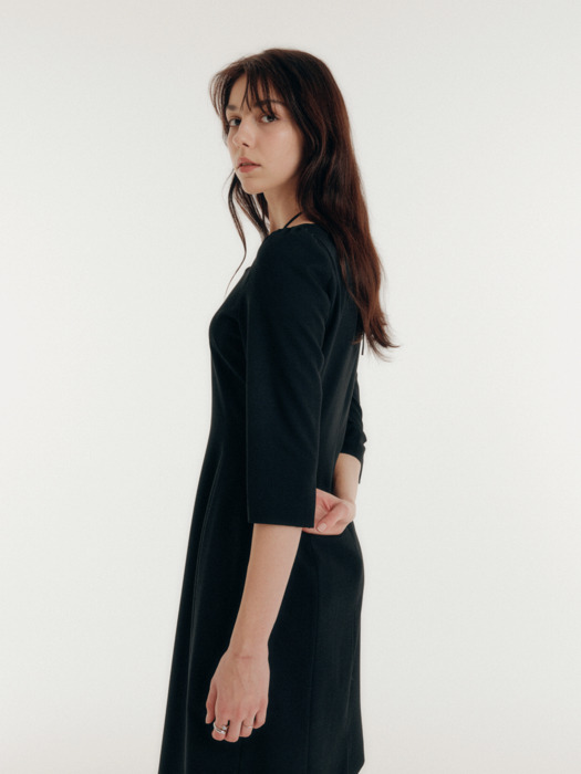 STRING NECKLINE MIDI DRESS - BLACK