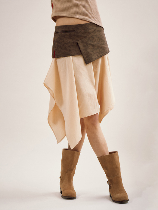 FAKE LEATHER TWO-WAY SKIRT (DEEP BROWN)