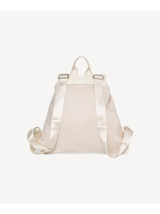 String backpack Ivory