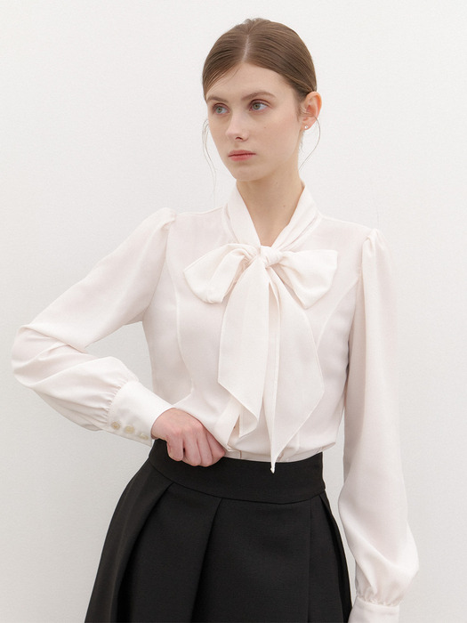 Ribbon-tie Blouse(LL) / Ivory(5color)