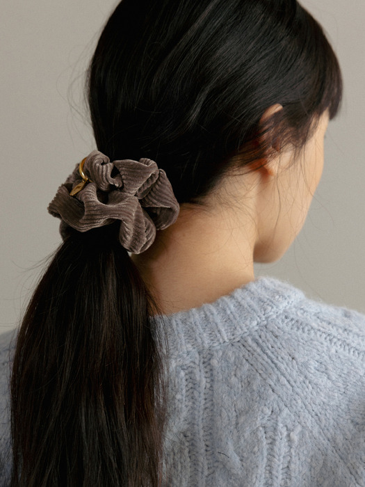 LILLA VELVET SCRUNCHIE (M) (3colors)