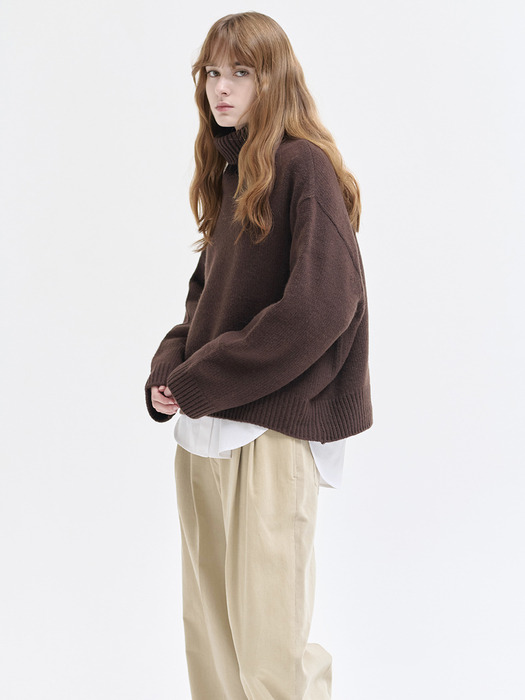 24WN relax-fit turtleneck pullover [CH/BR]