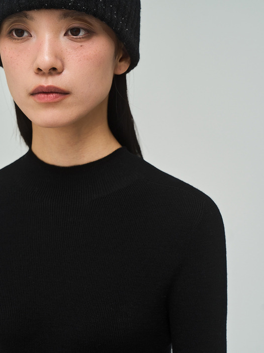 Half Turtleneck Ribbed Black Knit