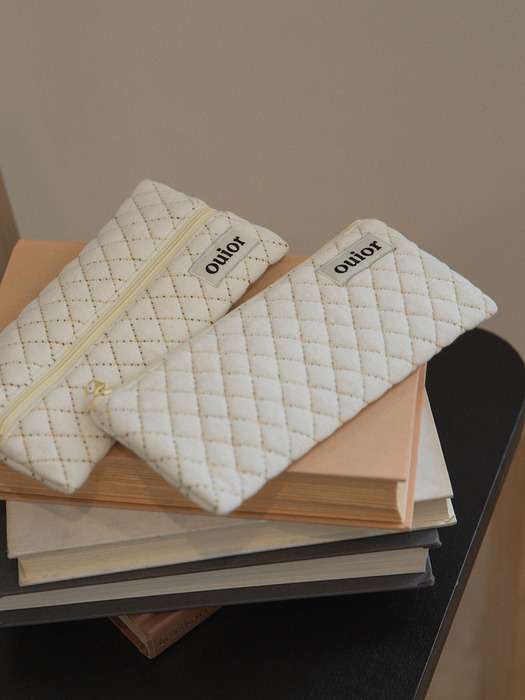 ouior flat pencil case - quilting ivory (topside zipper)