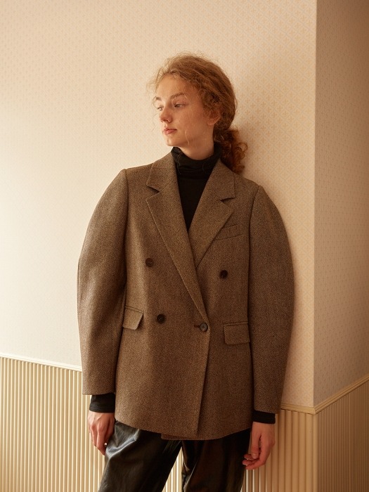 Structured Round-sleeve Wool Jacket _ BROWN