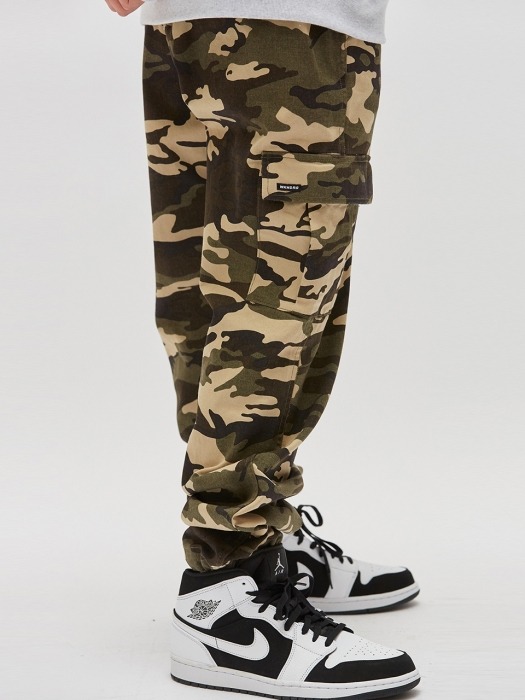 CAMO CARGO PANTS (KHAKI)