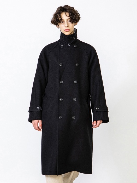 Englishman Overcoat (Black)