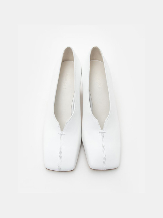 Square Pumps Heels - White (KE01K2M011)
