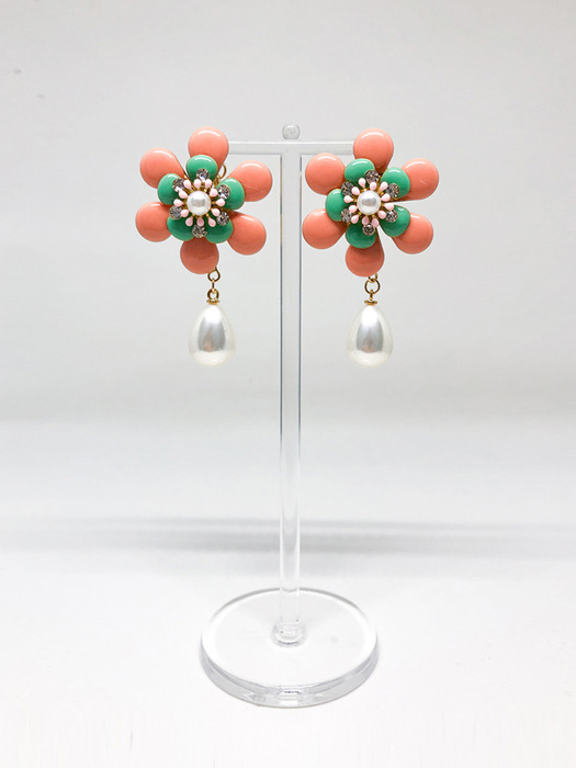 Alice flower earrings