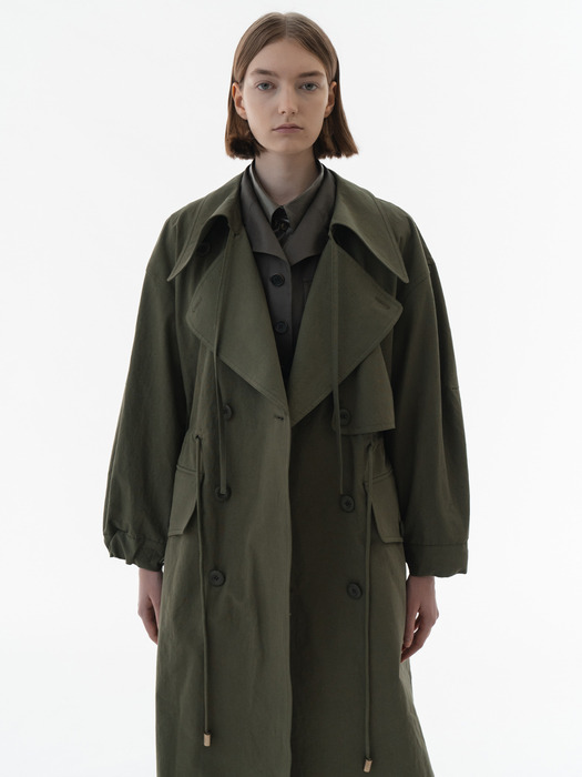 Fishtail detailed trench coat