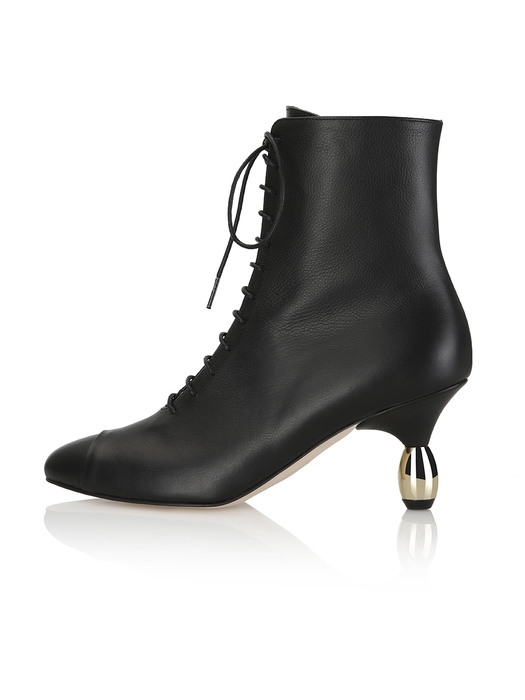 Amber Lace-up Boots / B559 Black