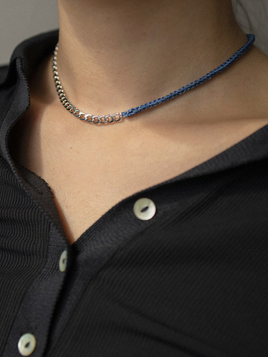 Denim-like knit and link chain necklace