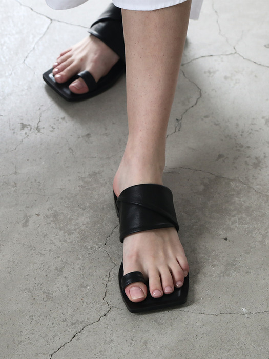 Toe-ring Sandals_6 COLORS