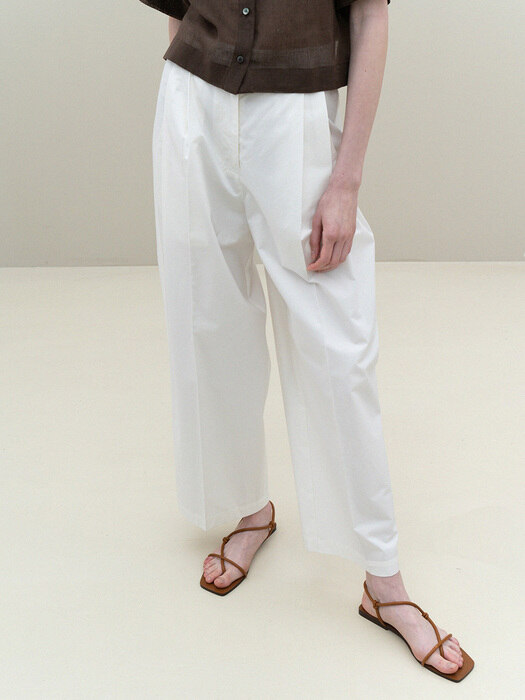 cotton stitch pintuck pants (white)