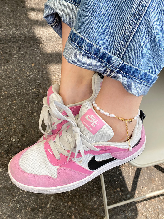 DAILY PEARL ANKLETS