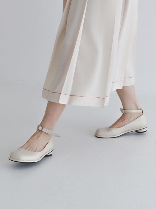 Diagonal Mary Shoes_21508_ivory