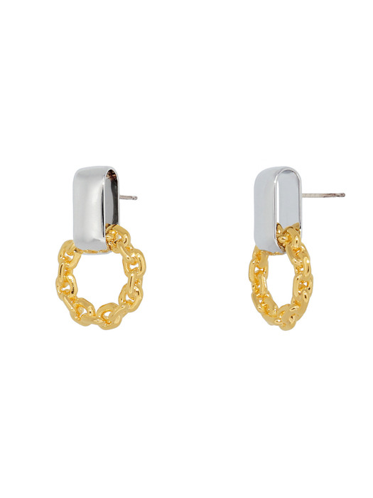 Mono Chain Drop Earrings