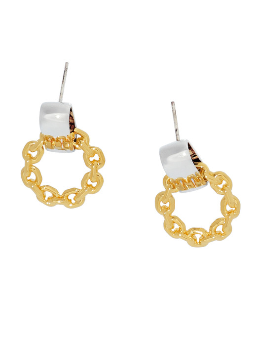 Mono Chain Drop Earrings